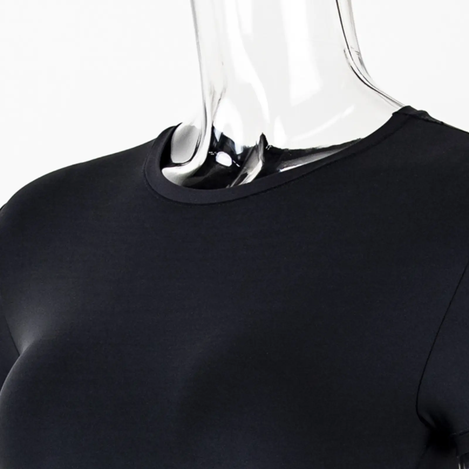 CALIFLO Casual Chic T-shirt Crew Neck Bodysuit black mannequin neck close up